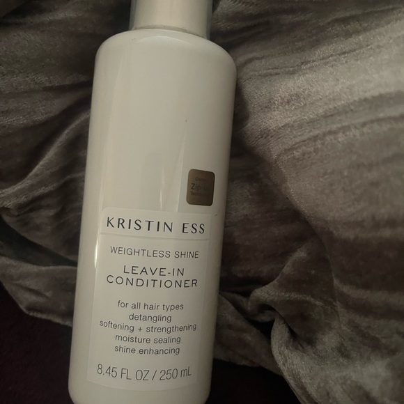 Kristen Ess Weightless shine leave i’m conditioner - Picture 2 of 6